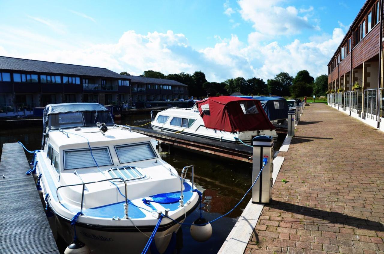 Tewitfield Marina Leilighet Carnforth Eksteriør bilde