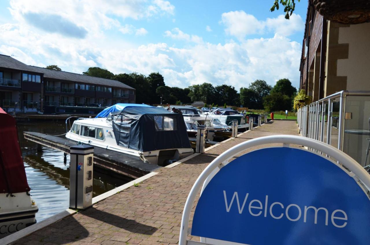 Tewitfield Marina Leilighet Carnforth Eksteriør bilde
